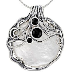 Mother of Pearl & Black Onyx pendant and Silver Chain